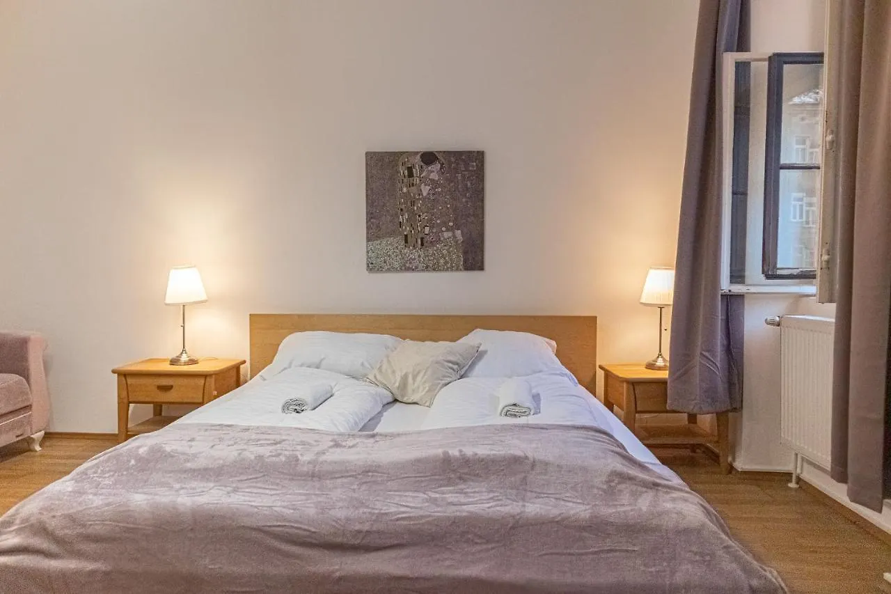 Pleasing 2Br Apt.-Perfect For Longstays Wiedeń Apartament